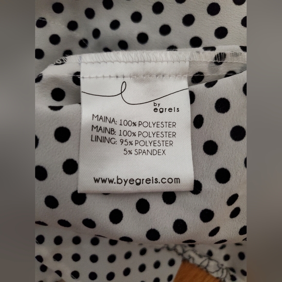 Polka dot off shoulder top - Picture 3 of 3